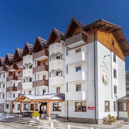 Hotel Rosa Alpina Andalo Eksteriør bilde