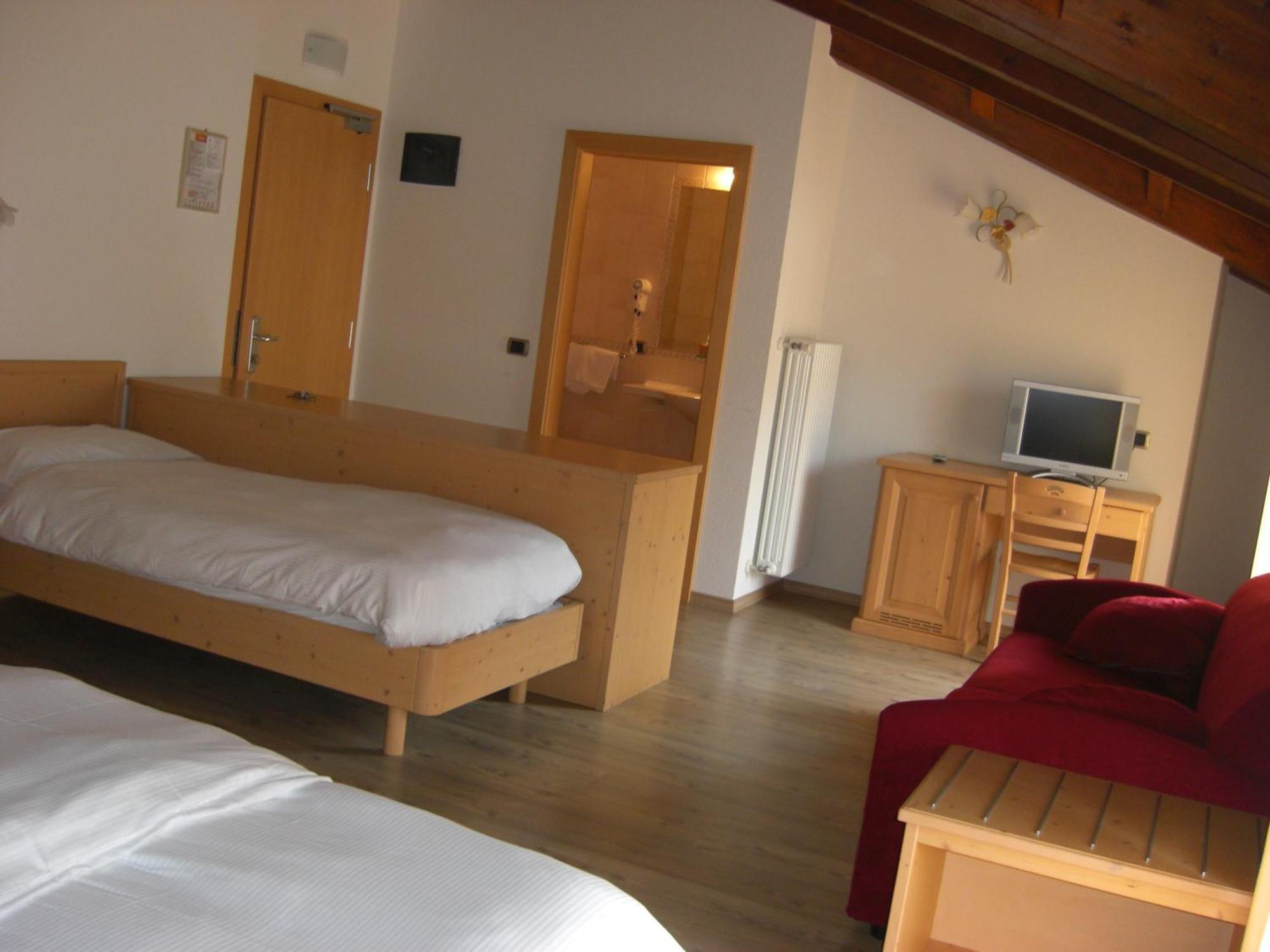Hotel Rosa Alpina Andalo Eksteriør bilde