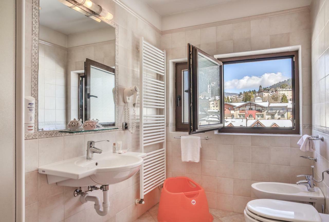 Hotel Rosa Alpina Andalo Eksteriør bilde